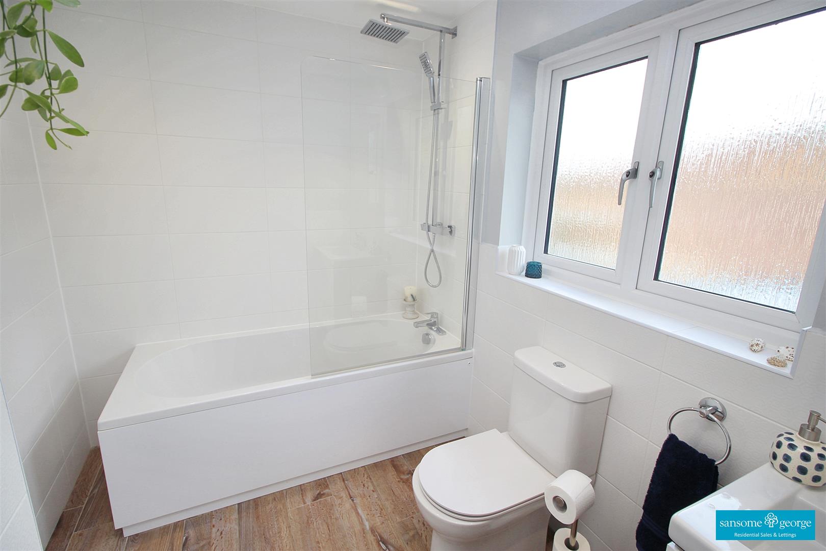 Farmiloe Close, Purley On Thames, Reading
